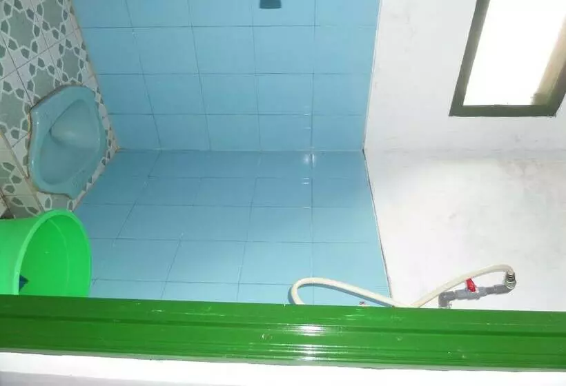 Hotelli Losmen Setia Kawan Ii