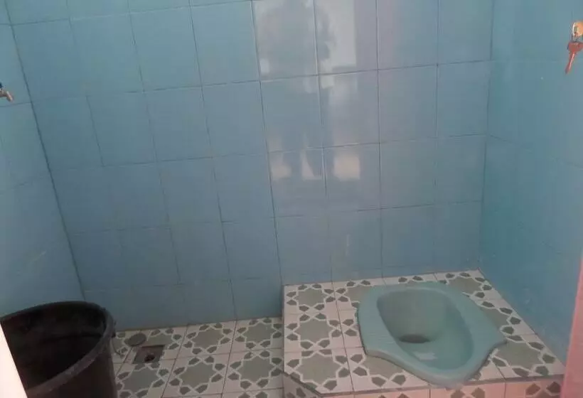 Hotelli Losmen Setia Kawan Ii