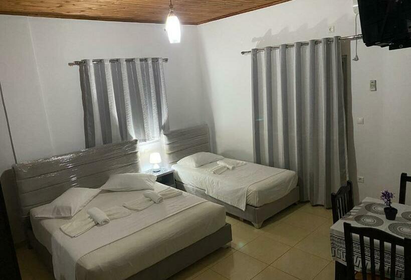 Hotel Moscopole Ksamil