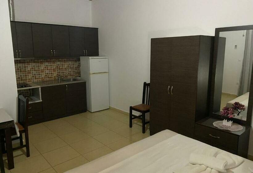 Hotel Moscopole Ksamil