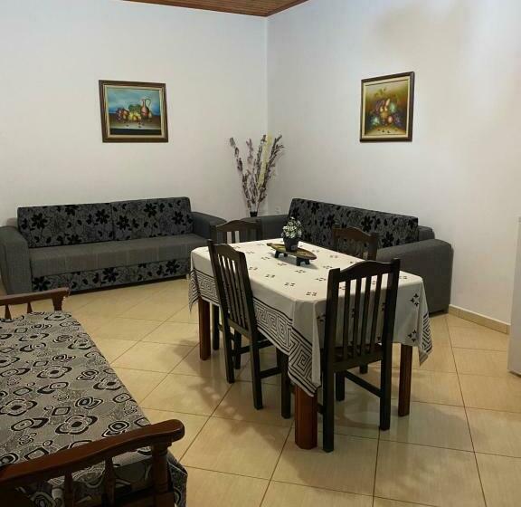 Hotel Moscopole Ksamil