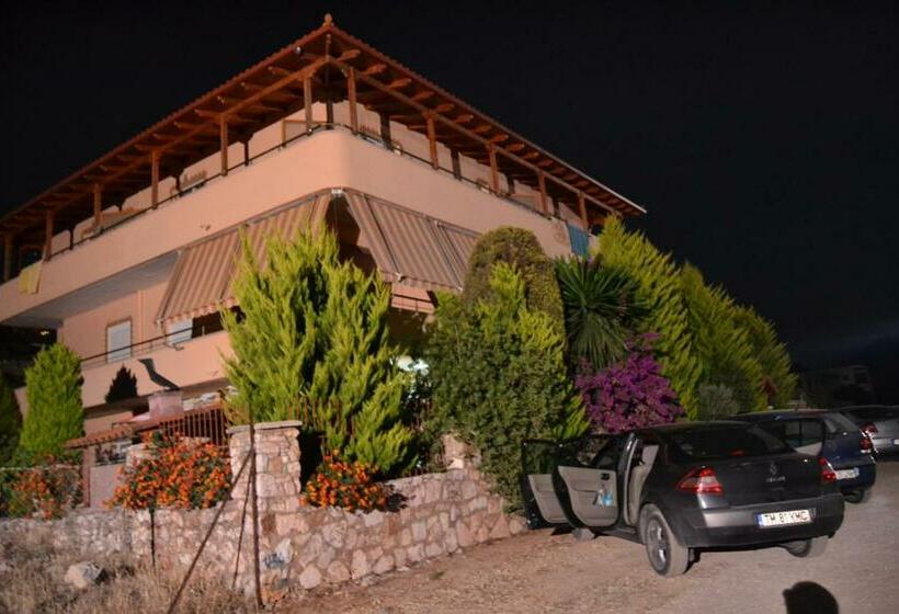 Hotel Moscopole Ksamil