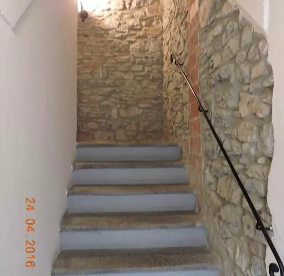 田舎風ホテル Agriturismo Tenuta Di Montemassi La Fattoria