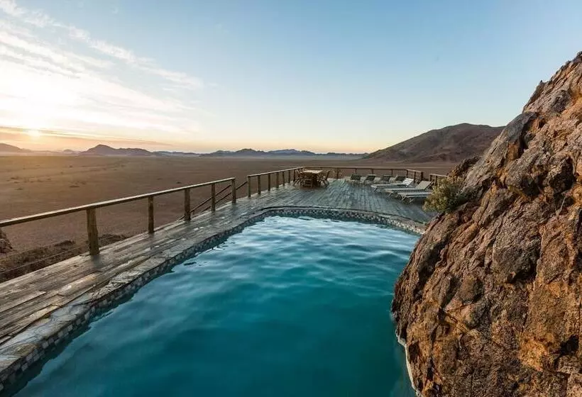 هتل The Elegant Desert Camp