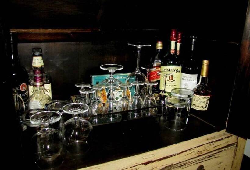 هتل The Elegant Desert Camp