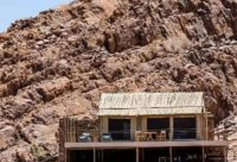 هتل The Elegant Desert Camp