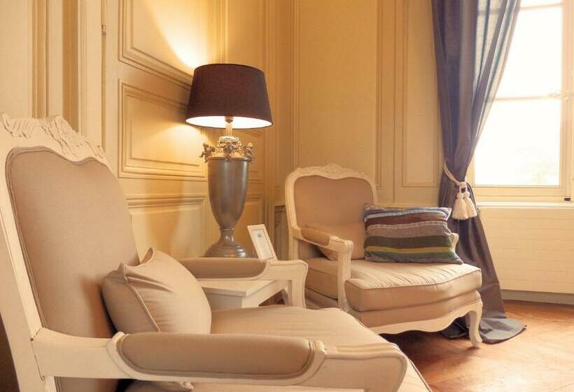 Пансион Château La Mothaye   Self Catering Apartments With Pool In The Loire Valley