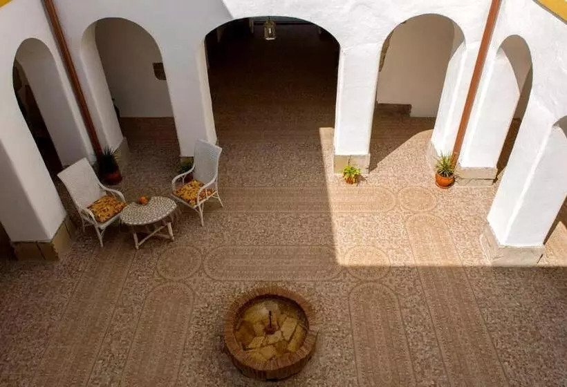 Majatalo El Trujal De Las Bardenas