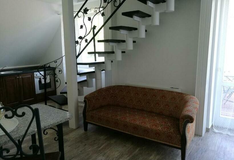 펜션 Villa Izabella