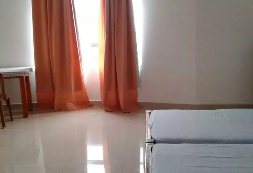 پانسیون Masha Beach Inn