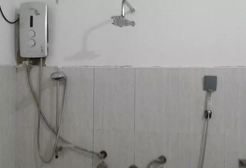 پانسیون Masha Beach Inn