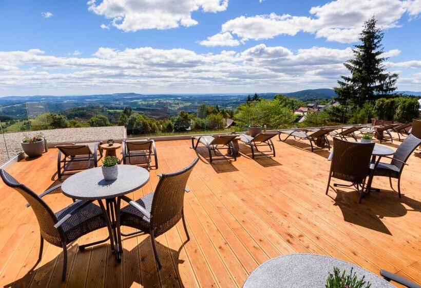 Wellness Hotel V Nebi