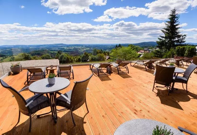 Wellness Hotel V Nebi