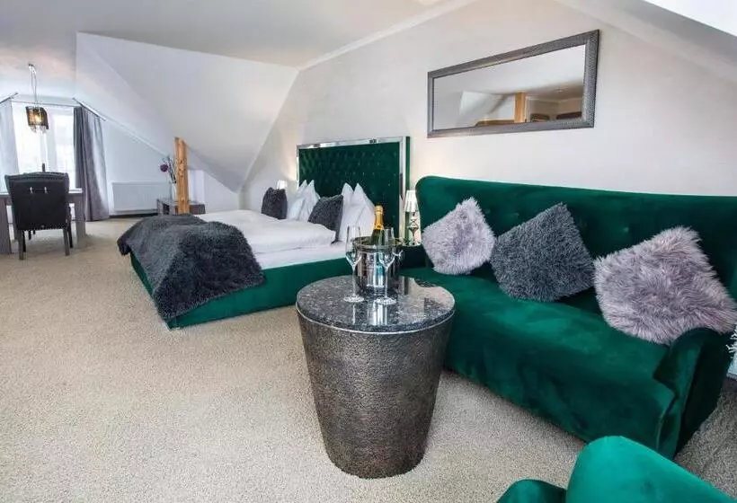 Wellness Hotel V Nebi