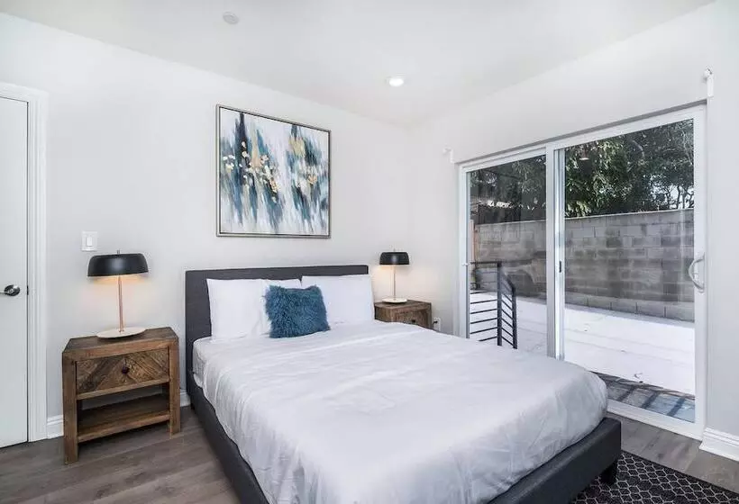 Brand New Luxury Modern 3bdr Townhome In Silver Lake