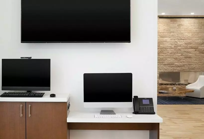 ホテル Residence Inn By Marriott Stamford Downtown