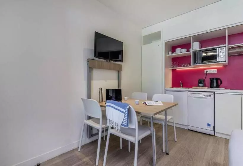 اقامتگاه Belambra Clubs Presqu île De Giens   Riviera Beach Club