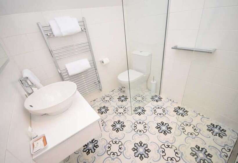 The Cottages At Crouchers Orchards