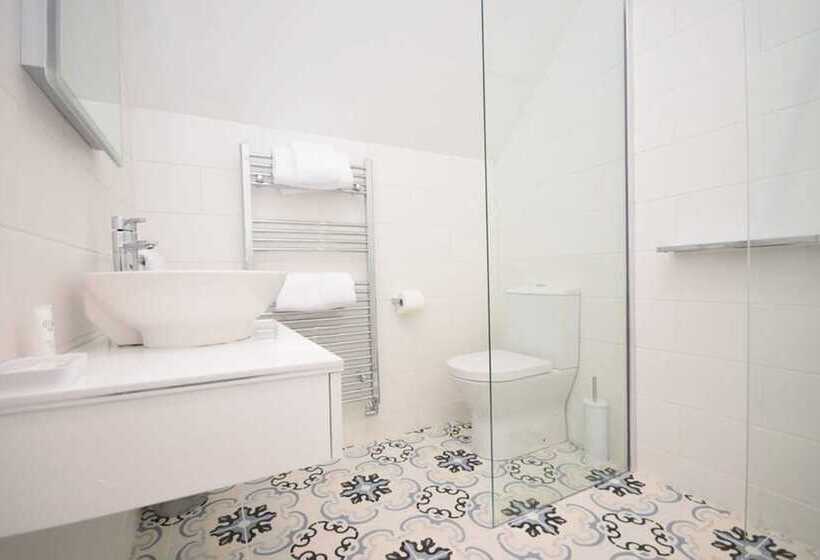 The Cottages At Crouchers Orchards