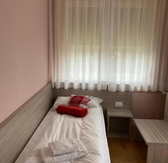 בית מלון כפרי Adriatico Rooms