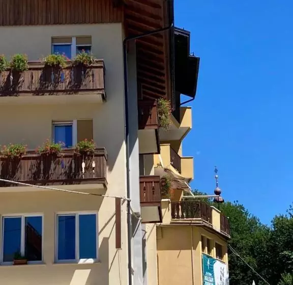 ホテル Adriatico Rooms