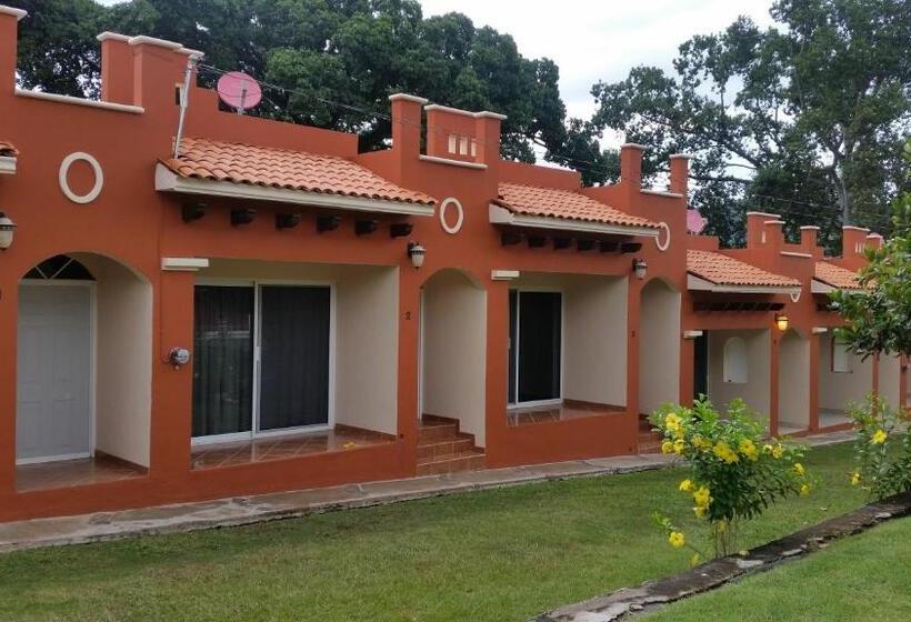 فندق Habitaciones Lucero 2