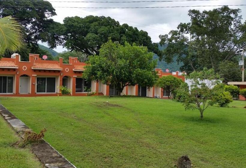 فندق Habitaciones Lucero 2