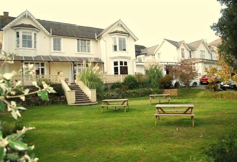 Hotel Melbourne Ardenlea