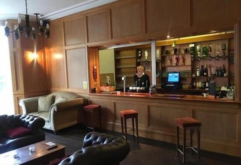 Hotel Melbourne Ardenlea