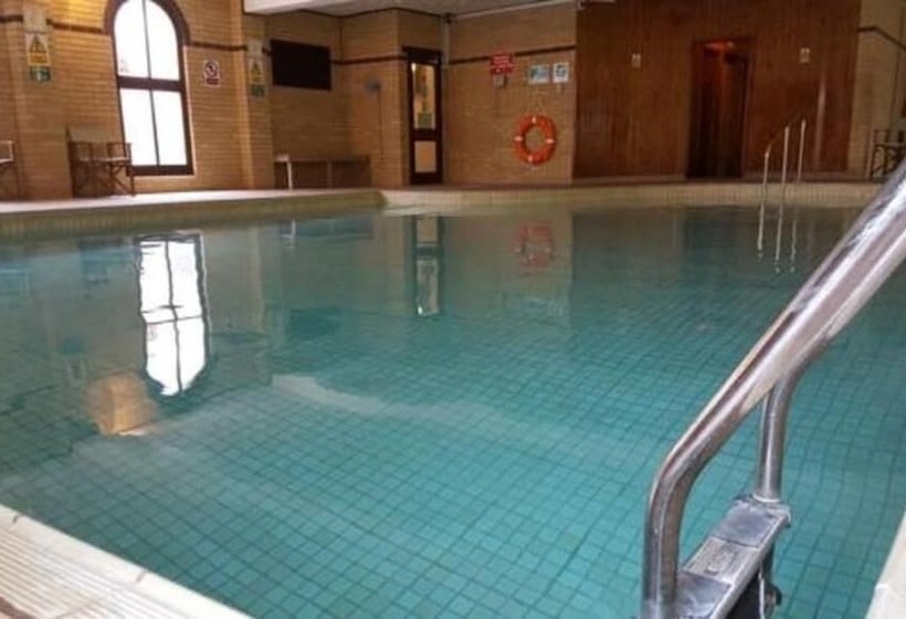 Hotel Melbourne Ardenlea