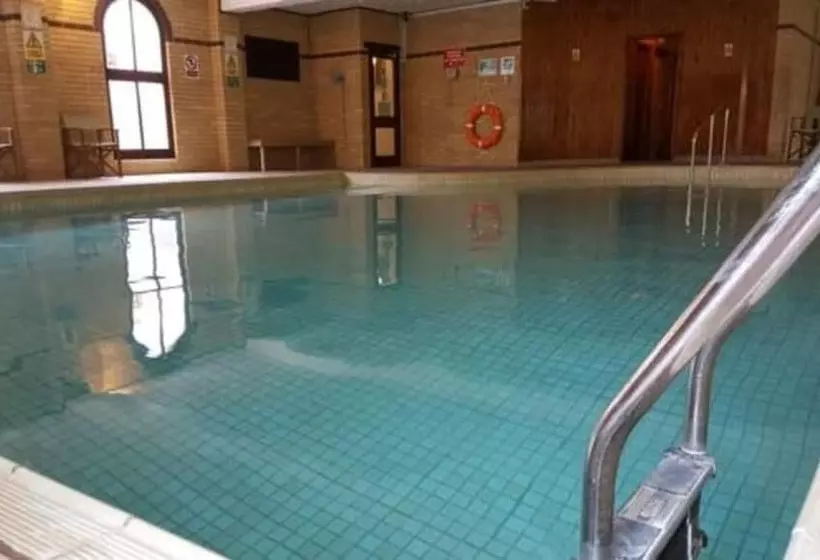 هتل Melbourne Ardenlea