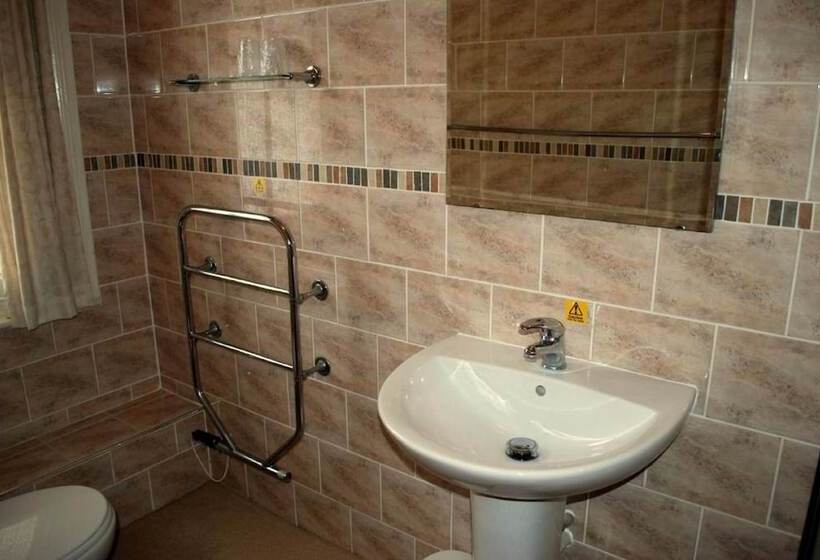 Hotel Melbourne Ardenlea