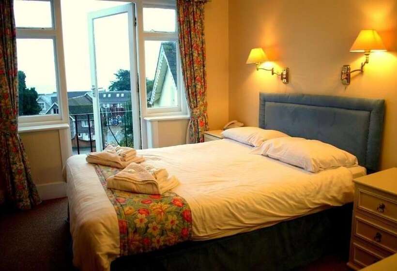 Hotel Melbourne Ardenlea