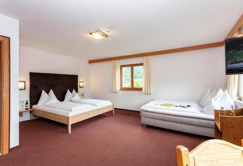 פנסיון Der Pfindlhof