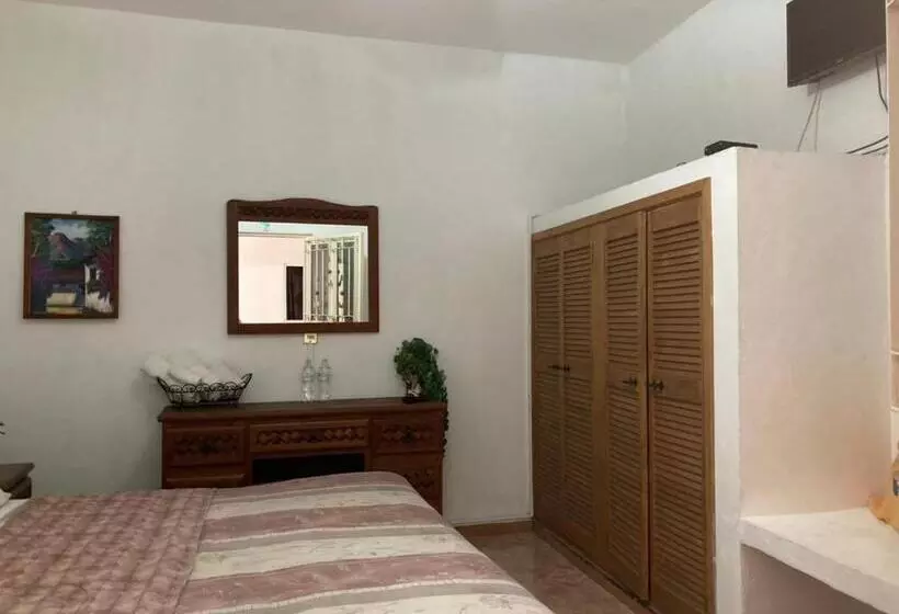 Majatalo Hostal Casa Blanca