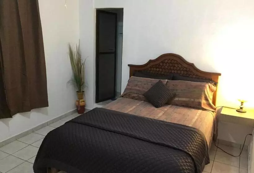 Majatalo Hostal Casa Blanca