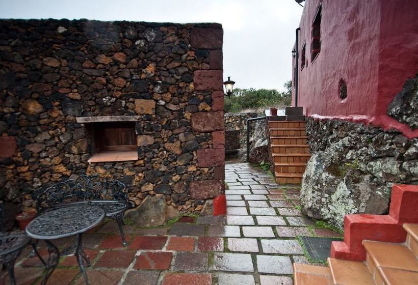 بنسيون Poblado Jirdana I