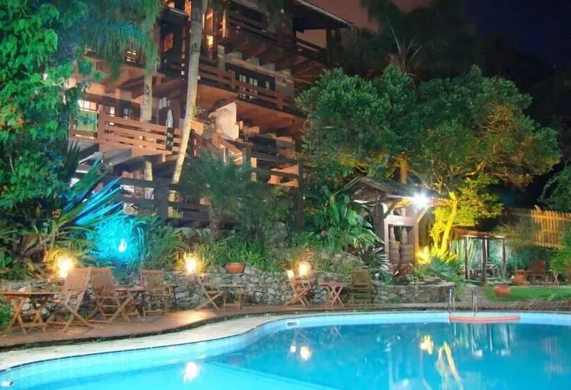 Hostal Pousada George S Village