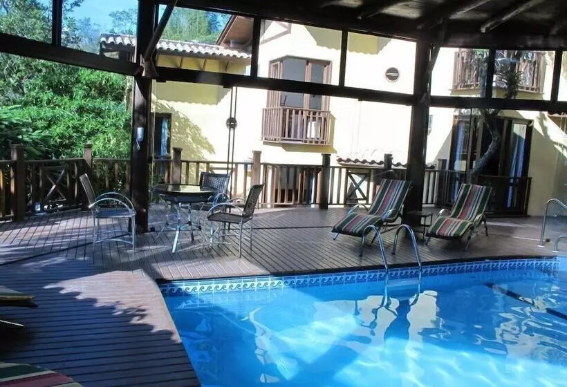 Hostal Pousada George S Village