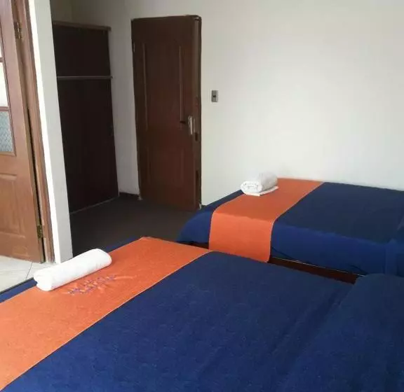 Hostal Tukos La Casa Real