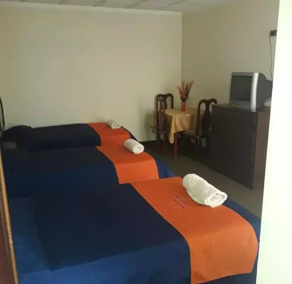 Hostal Tukos La Casa Real