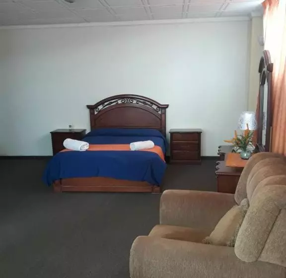 Hostal Tukos La Casa Real