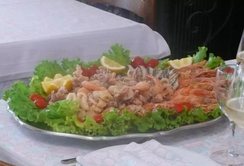 Отель Albergo Cecchin