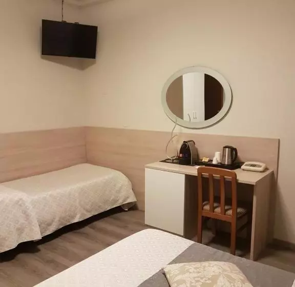 ホテル Albergo Paradiso