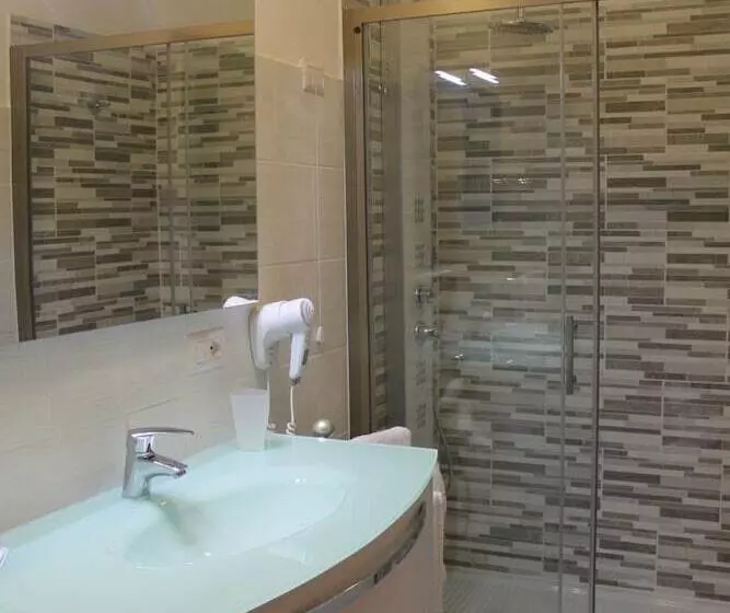 ホテル Albergo Paradiso