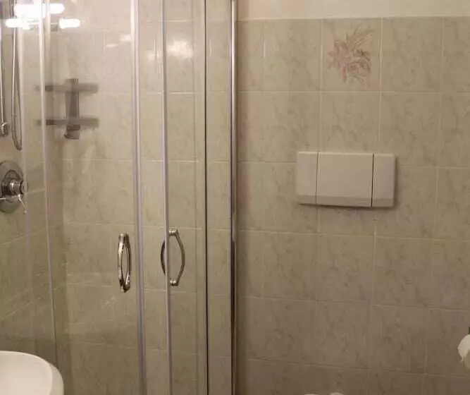 ホテル Albergo Paradiso