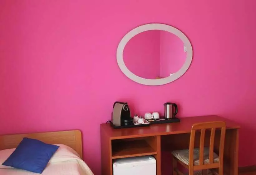 ホテル Albergo Paradiso