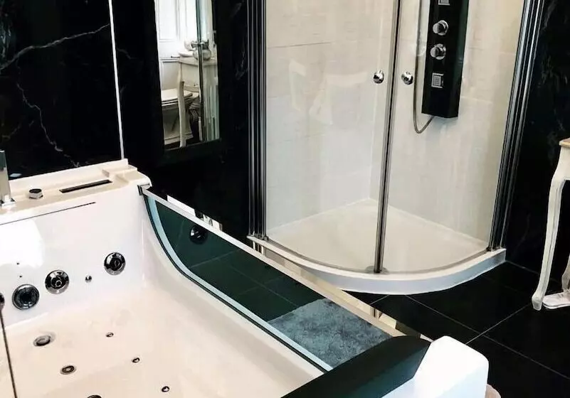 Hotel Ashmount Country House