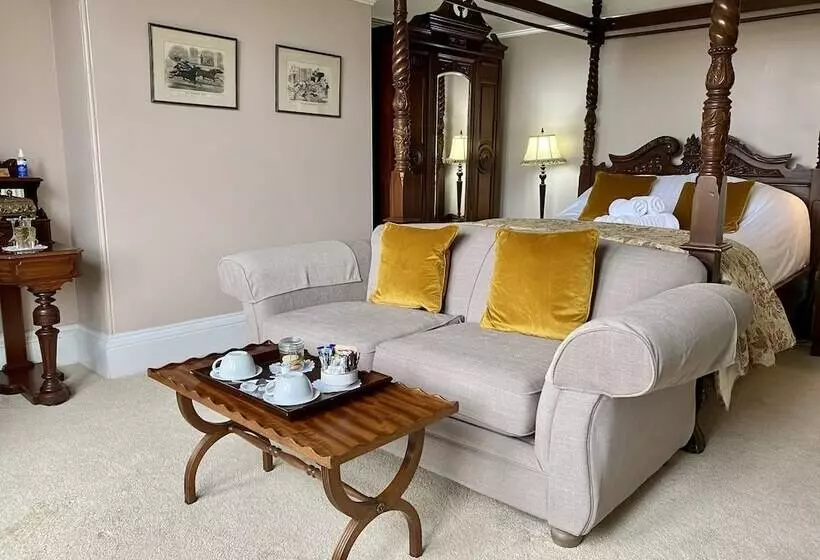 Hotel Ashmount Country House