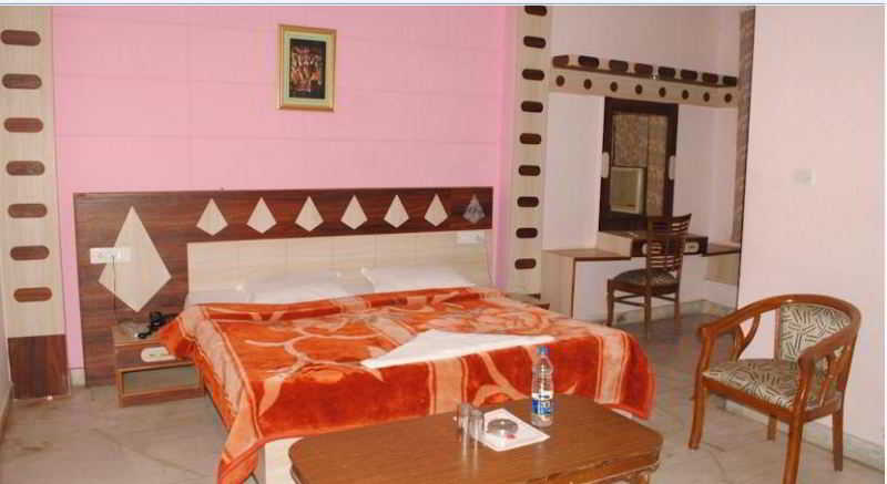 בית מלון כפרי Baba Continental